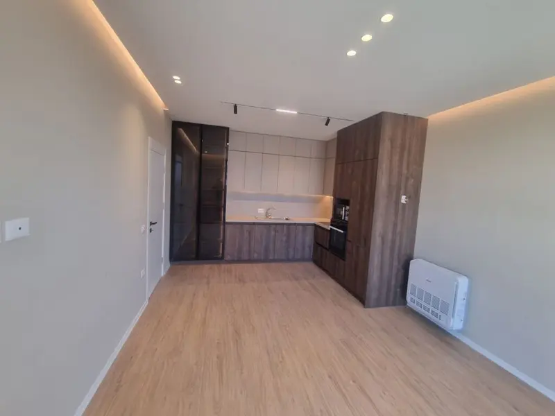 Appartamento 1+1 in affitto a Jordan Misja, Tirana, 70 m²