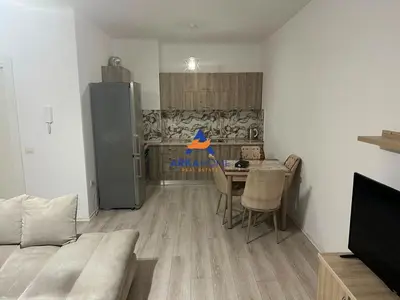 Appartamento 1+1 in affitto a Rruga Haxhi Hysen Dalliu, Tirana, 70 m². Foto 3 di 5