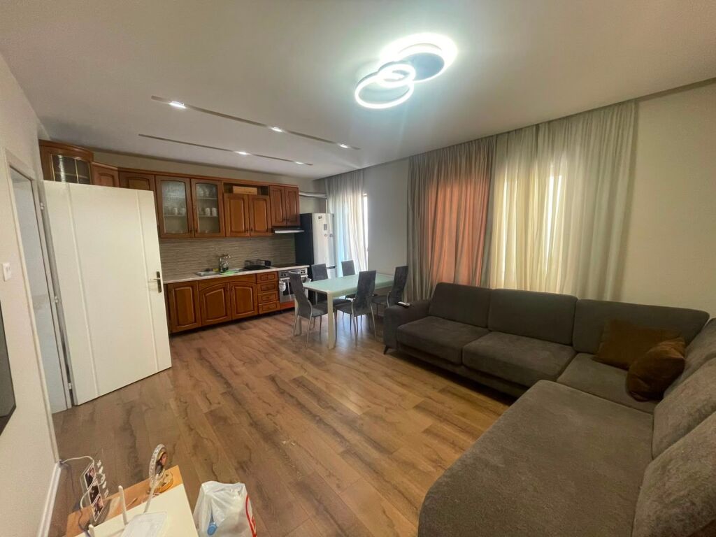 Appartamento 2+1 in affitto ad Allias, Tirana, 110 m²