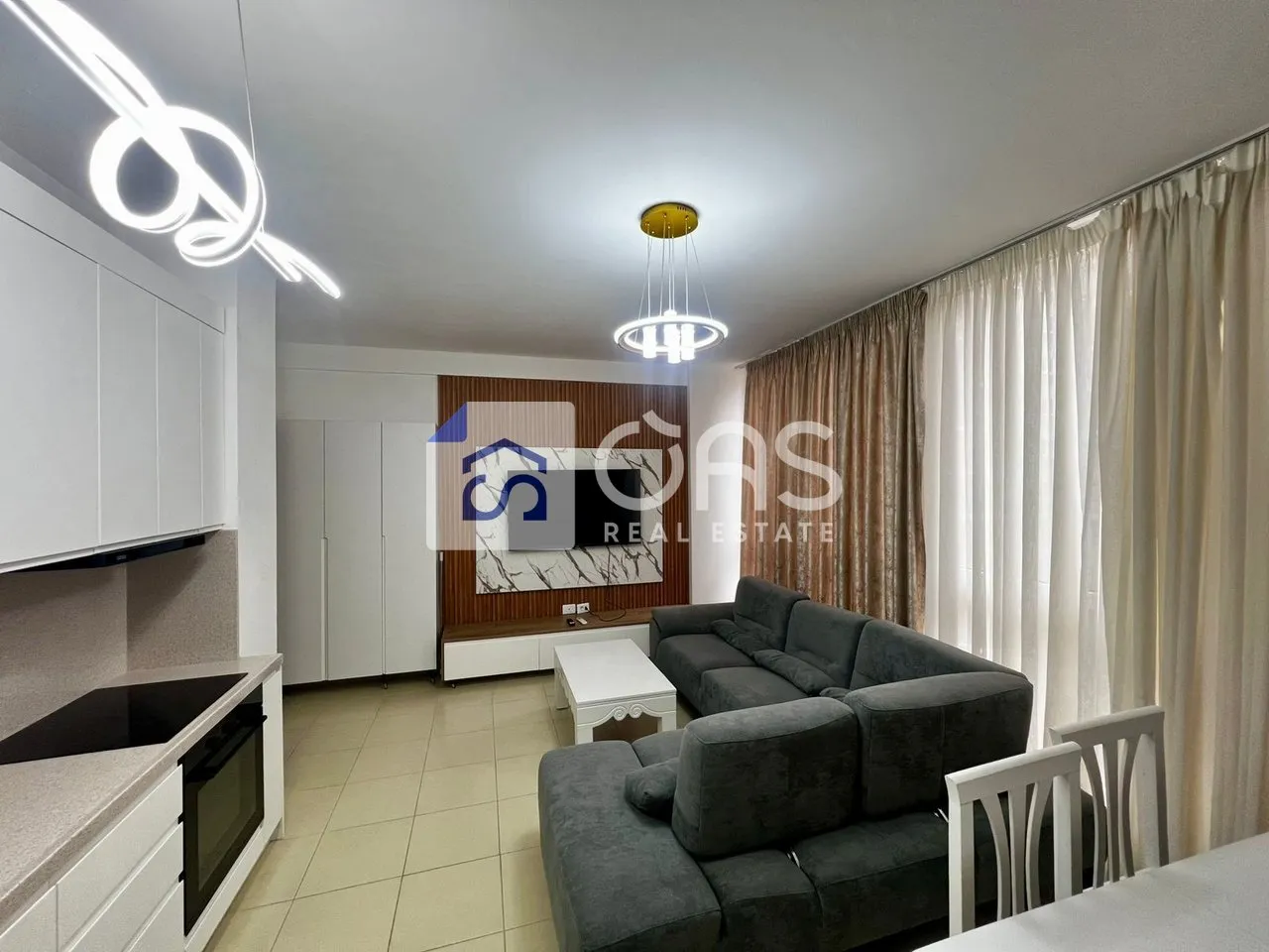 Apartament 2+1 me qera në Bulevardi i Ri, Tiranë, 100 m². Foto 1 nga 5