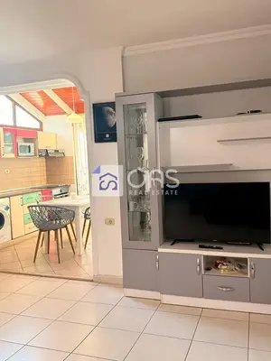 Apartment 1+1 for rent in Rruga Fortuzi, Tirana, 74 m². Photo 3 of 7