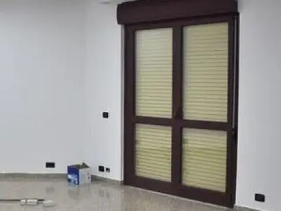 Ufficio in affitto a Sheshi Skënderbej, Tirana, 152 m². Foto 4 di 4