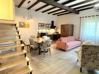 Villa for rent in Petrelë, Tirana, 180 m². Photo 8 of 9