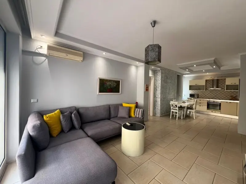 Apartament 2+1 me qera në Rruga Asim Vokshi, Tiranë, 120 m²