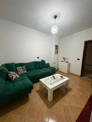 Apartment 1+1 for rent in Stacioni i Trenit, Durrës, 60 m². Photo 1 of 12
