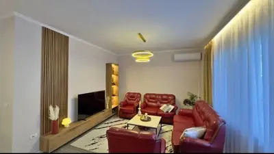 Appartamento 2+1 in affitto a Liqeni i Tiranës, Tirana, 105 m². Foto 3 di 10