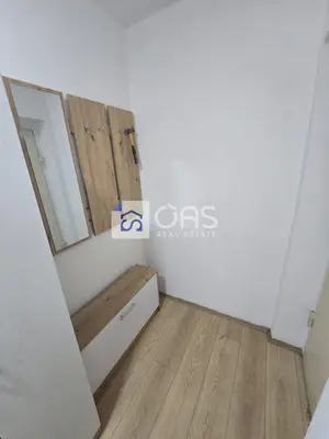 Apartament me qera në 21 Dhjetori, Tiranë, 40 m². Foto 8 nga 10