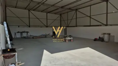 Magazinë me qera në Vaqarr, Tiranë, 415 m². Foto 2 nga 3