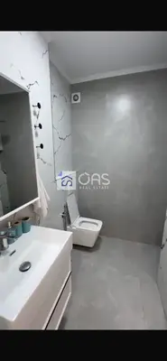 Appartamento 1+1 in affitto a Rruga E Durrsit, Tirana, 100 m². Foto 4 di 12