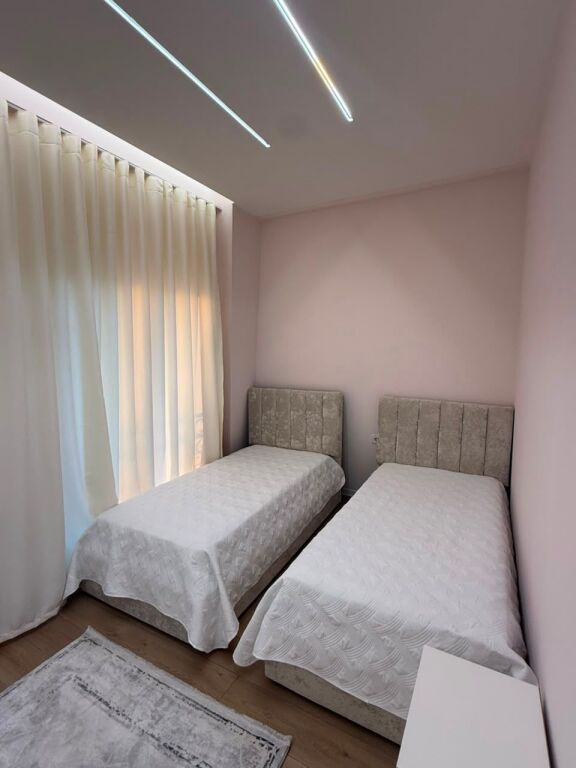 Apartament 2+1 me qera në Sauk, Tiranë, 90 m². Foto 3 nga 3