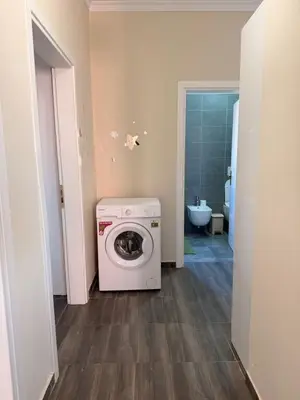 Apartament 2+1 me qera në Stadiumi Niko Dovana, Durrës, 100 m². Foto 8 nga 10