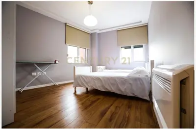 Apartament 2+1 me qera në Pazari i Ri, Tiranë, 117 m². Foto 6 nga 11