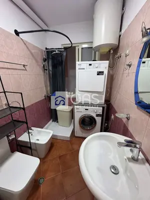 Appartamento 1+1 in affitto a 21 Dhjetori, Tirana, 60 m². Foto 4 di 7