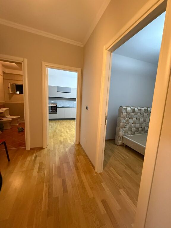 Appartamento 2+1 in affitto a Komuna e Parisit, Tirana, 100 m². Foto 2 di 3