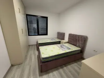 Apartament 2+2 me qera në Don Bosko, Tiranë, 100 m². Foto 9 nga 12