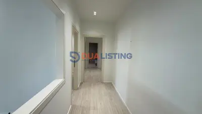 Office for rent in Liceu Artistik, Tirana, 308 m². Photo 2 of 7