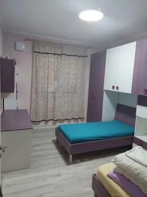 Apartament 2+1 me qera në Tregu Elektrik, Tiranë, 149 m². Foto 5 nga 8
