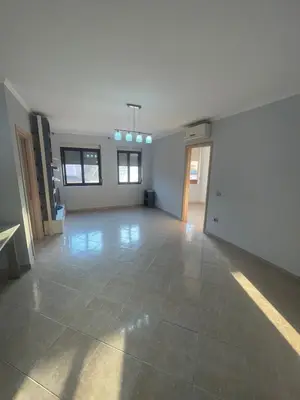 Apartment 2+1 for rent in Blloku, Tirana, 96 m². Photo 1 of 8