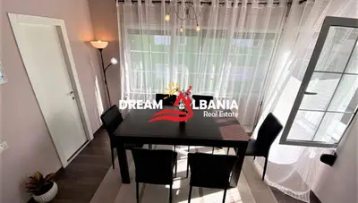 Appartamento 3+1 in affitto a Blloku, Tirana, 270 m². Foto 8 di 11
