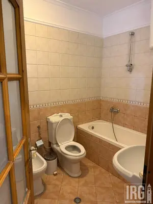 Appartamento 3+1 in affitto a Rruga Him Kolli, Tirana, 132 m². Foto 11 di 12