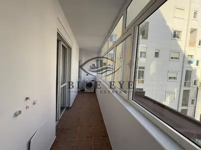 Appartamento 2+1 in affitto a Stacioni i Trenit, Durazzo, 90 m². Foto 2 di 12