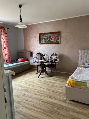 Appartamento 3+1 in affitto a Qsut, Tirana, 140 m². Foto 5 di 5