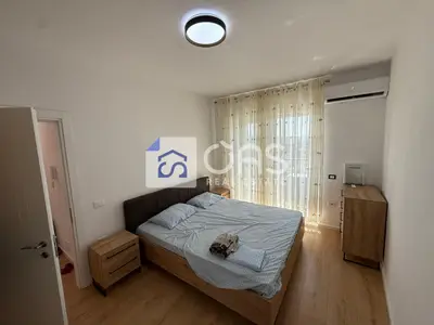 Apartament 2+1 me qera në Rruga Siri Kodra, Tiranë, 97 m². Foto 1 nga 7