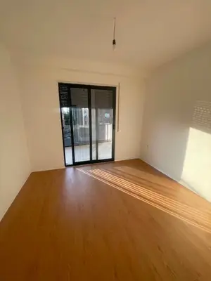 Apartment 2+1 for rent in Rruga Egnatia, Tirana, 92 m². Photo 1 of 5
