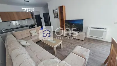 Appartamento 1+1 in affitto a Kamez, Kamza, 70 m². Foto 1 di 4