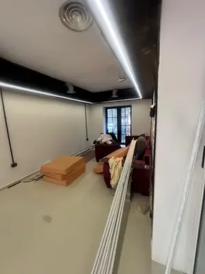 Zyrë me qera në Vasil Shanto, Tiranë, 100 m². Foto 4 nga 11