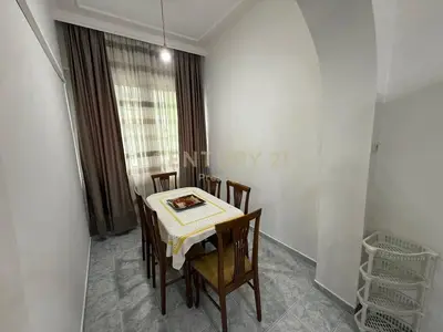 Apartament 2+1 me qera në Bulevardi Bajram Curri, Tiranë, 100 m². Foto 4 nga 8