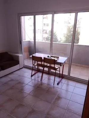 Apartment for rent in Rruga Medar Shtylla, Tirana, 160 m². Photo 10 of 12