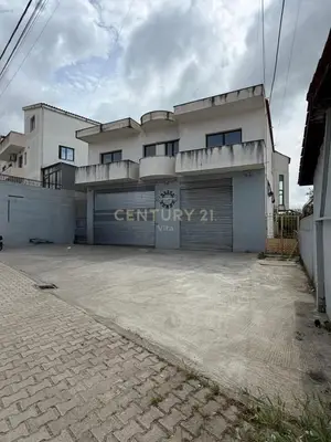 Locale commerciale in affitto a Shkozet, Durazzo, 800 m². Foto 1 di 11