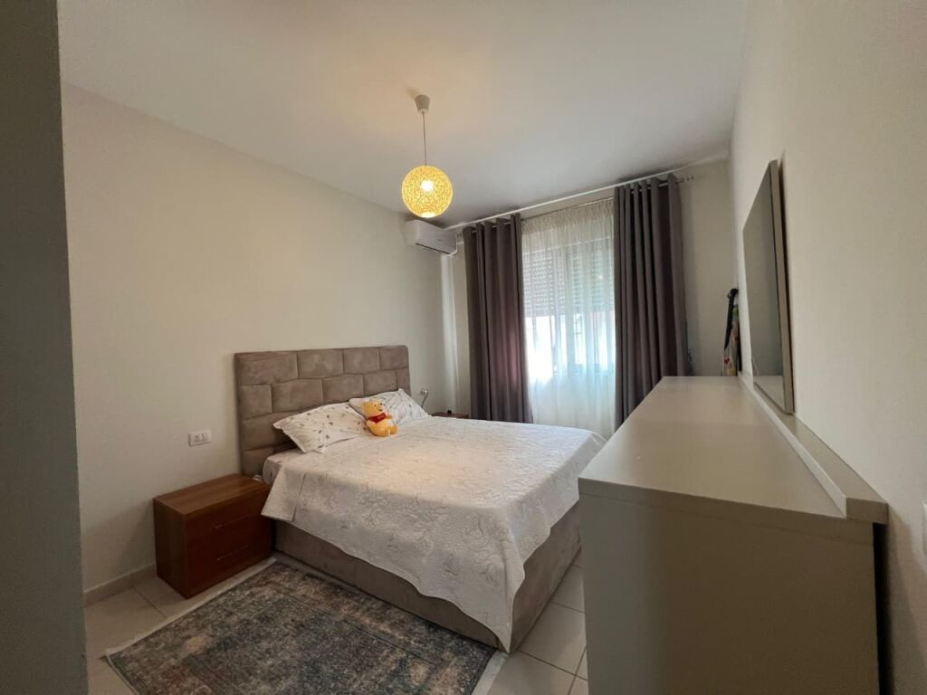 Apartment 1+1 for rent in Liqeni i Thatë, Tirana, 65 m². Photo 3 of 3