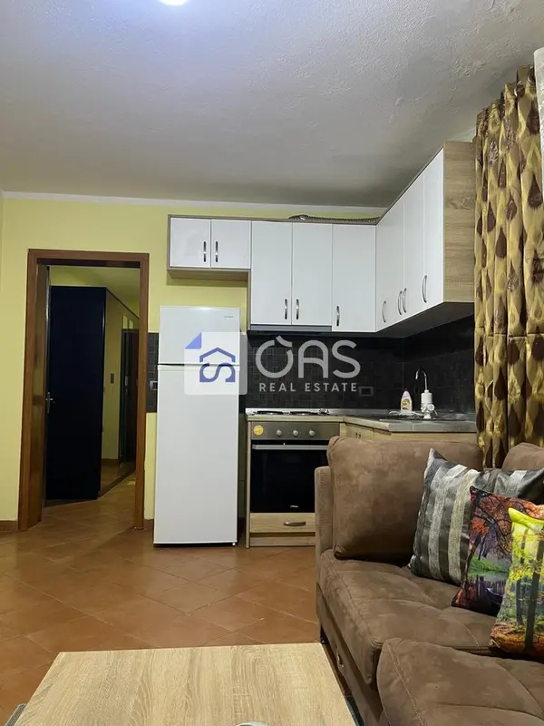 Appartamento 1+1 in affitto a Bulevardi Zogu I, Tirana, 60 m²