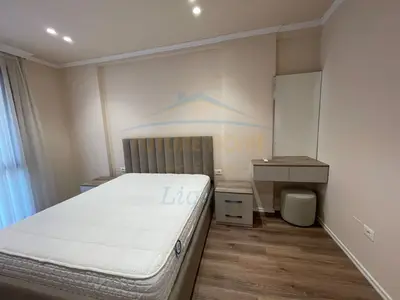 Appartamento 1+1 in affitto a Liqeni i Thatë, Tirana, 72 m². Foto 3 di 6