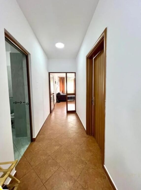 Apartament 2+1 me qera në Don Bosko, Tiranë, 80 m²