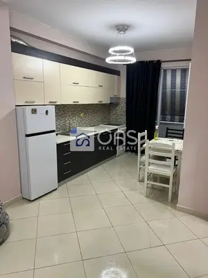 Appartamento 1+1 in affitto a Rruga Teodor Keko, Tirana, 70 m². Foto 2 di 8