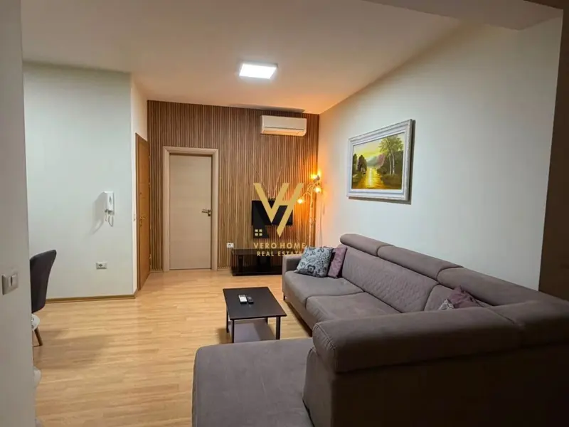 Apartment 3+1 for rent in Inxhinieria, Tirana, 170 m²