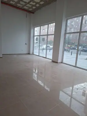 Locale in affitto a Bulevardi i Ri, Tirana, 60 m². Foto 4 di 8
