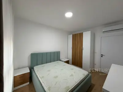 Apartament 2+1 me qera në Rruga 5 Maji, Tiranë, 85 m². Foto 4 nga 10