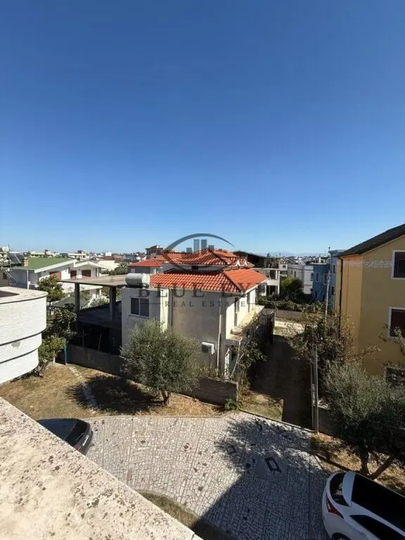 Vilë 2+1 me qera në Shkozet, Durrës, 100 m²