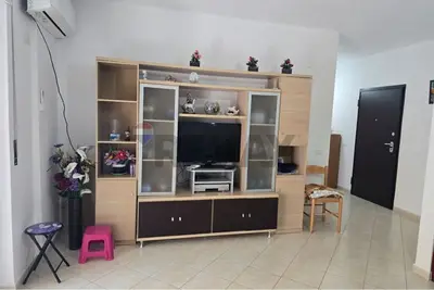 Appartamento 2+1 in affitto a Transballkanike, Valona, 120 m². Foto 3 di 9