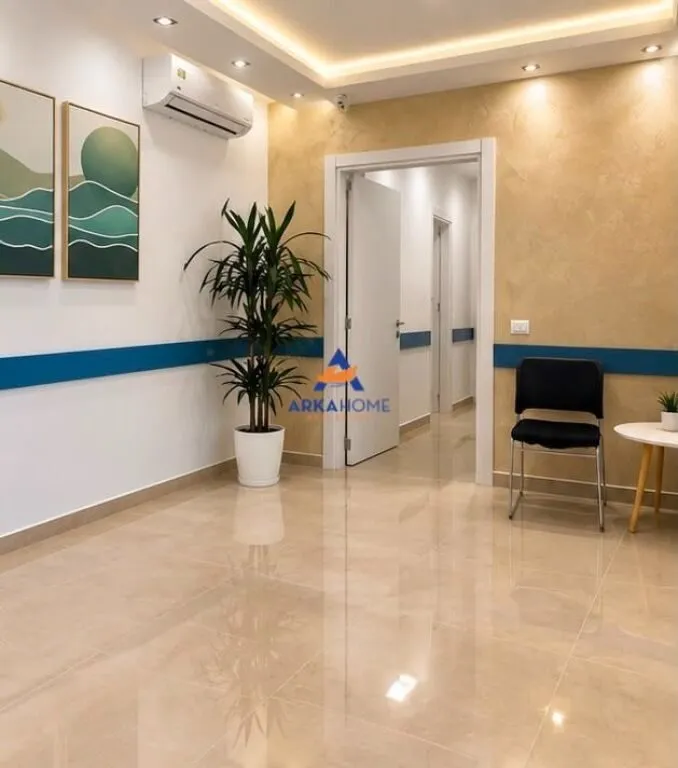 Ambient biznesi me qera në Rruga e Durrësit, Tiranë, 122 m². Foto 1 nga 5