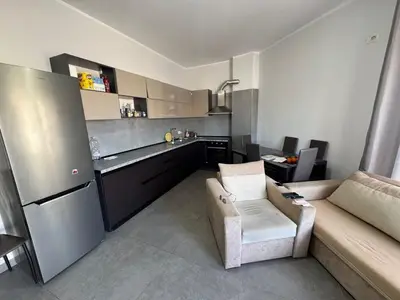 Apartment 2+1 for rent in Sheshi Pranvera, Durrës, 85 m². Photo 2 of 7