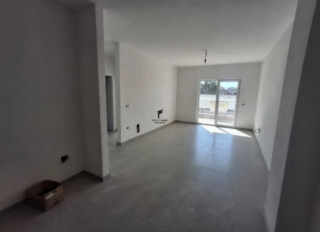 Office for rent in Laprakë, Tirana, 95 m². Photo 1 of 4