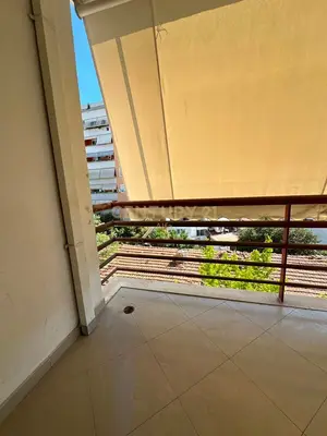 Zyrë me qera në Rr. Zef Jubani, Tiranë, 175 m². Foto 12 nga 12