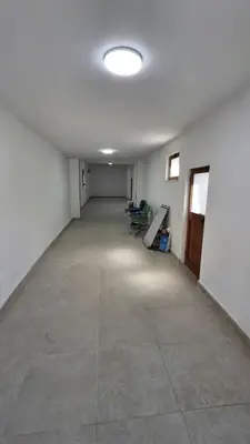 Locale commerciale in affitto a Rruga Aleksander Goga, Durazzo, 130 m². Foto 4 di 4