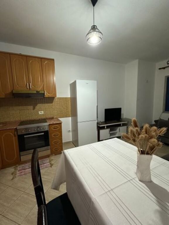 Apartment 1+1 for rent in Astir, Tirana, 60 m². Photo 3 of 3