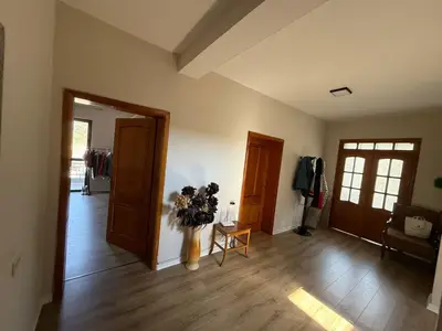 Villa in affitto a Kthesa e Kamzës, Tirana, 700 m². Foto 6 di 12